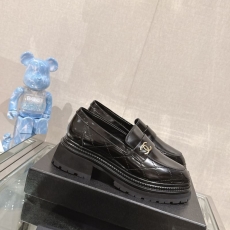 Chanel Low Shoes